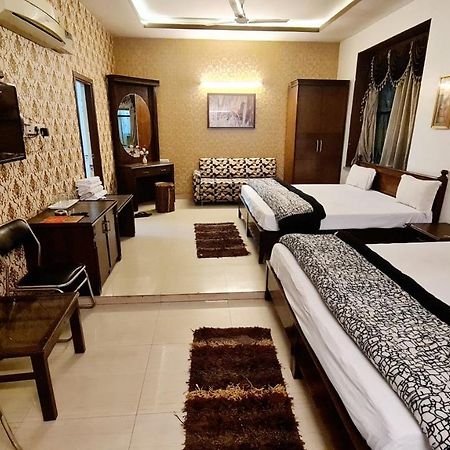Hotel Hk Continental Amritsar Exterior photo