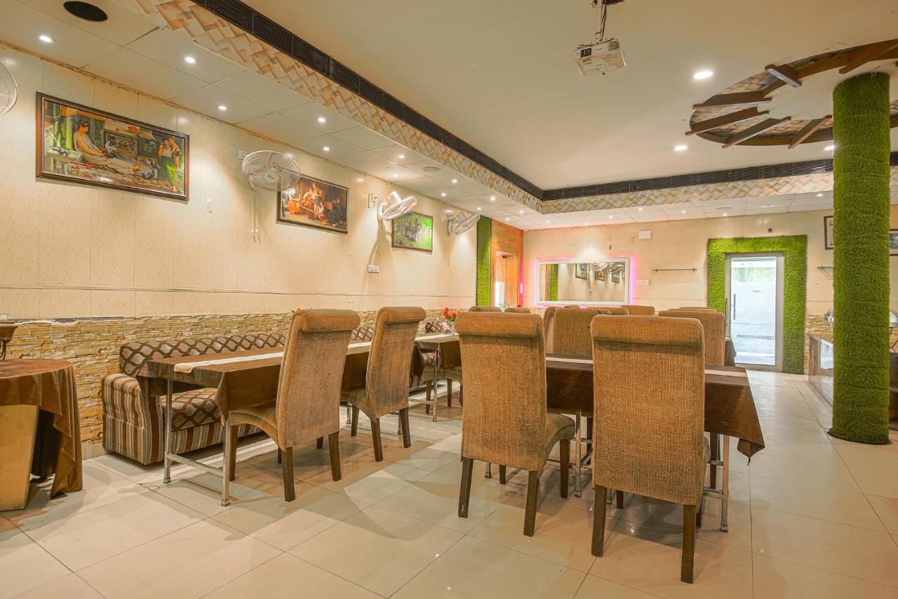 Hotel Hk Continental Amritsar Exterior photo
